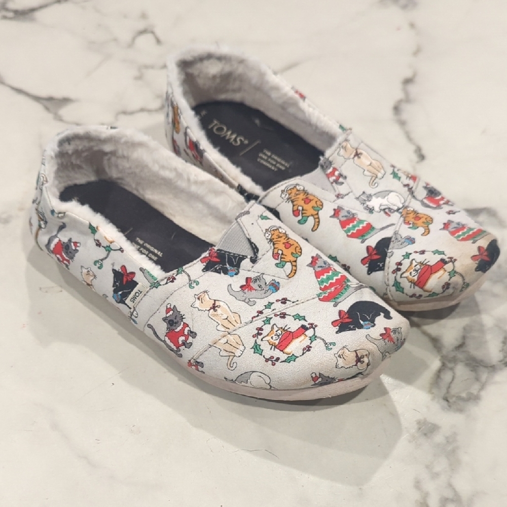 TOMS Cat Print Slip-On Shoes